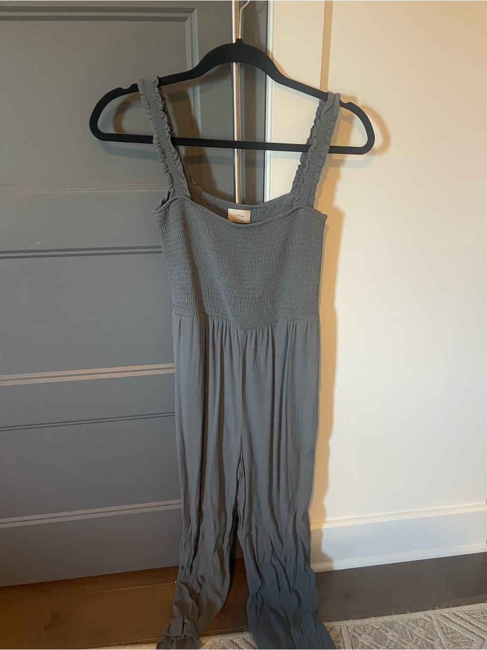 Women Aritzia Wilfred Smocked Jumpsuit - small